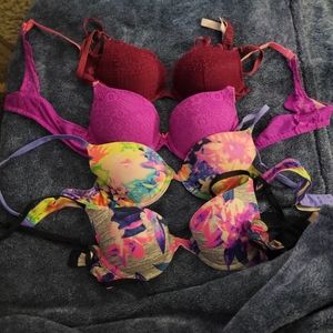 set of 4 bras